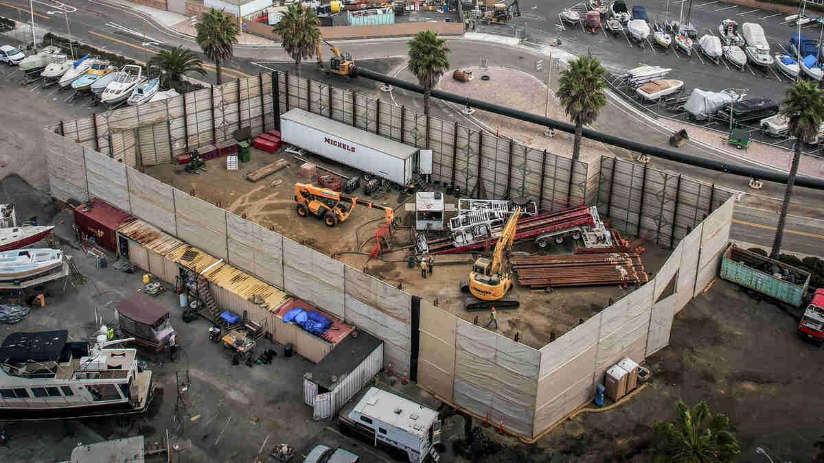 360 degree sealed sound barriers for a construction site. 